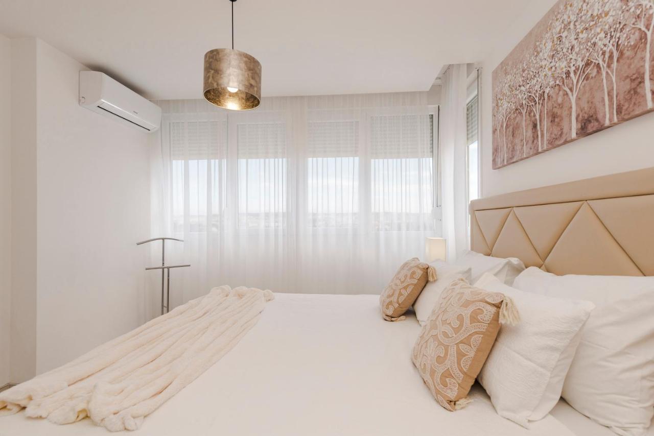 Urban Luxury Apartament