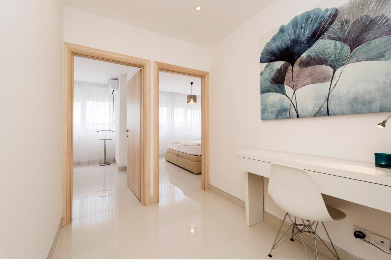 Urban Luxury Apartament